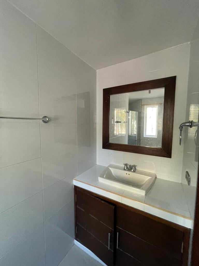 316 Hermoso En Rodadero Santa Marta (Magdalena)